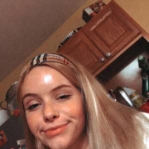 Meet your Posher, Katherine